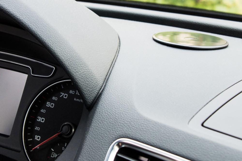 Supporto da Auto per Smartphone / Tablet con Ventosa Nero GOOBAY - immagine 3