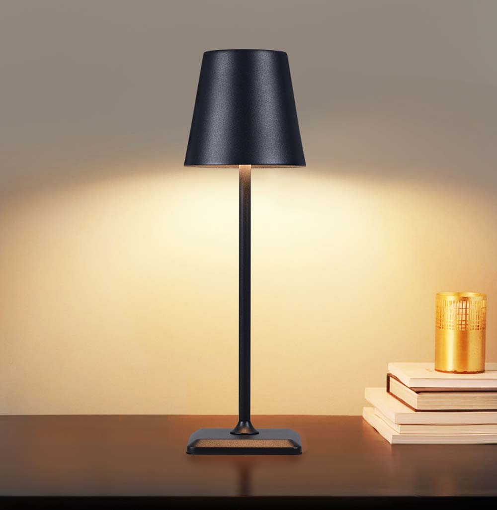 Lampada da Tavolo LED Senza Fili USB-C™ Dimmerabile in Metallo Nero TECHLY - immagine 7