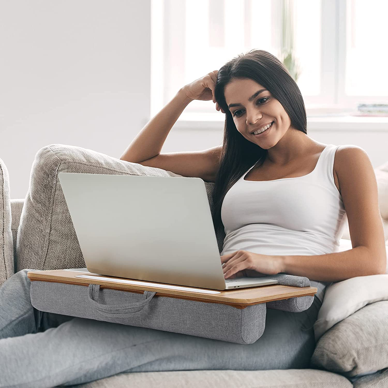 Scrivania Portatile per Laptop Supporto Bambù con Base Imbottita e Stand per Tablet TECHLY - immagine 8