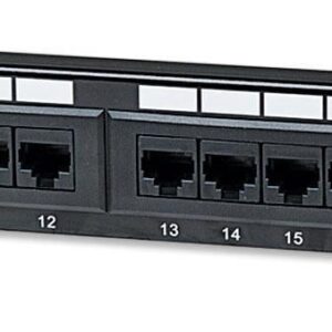 Pannello Patch UTP 24 RJ45 Cat. 5E: Connessioni Veloci e Affidabili INTELLINET