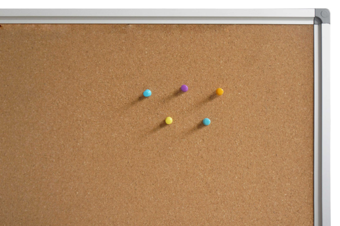 Bacheca Lavagna in Sughero Cornice in Alluminio Anodizzato 45x60 cm TECHLY - immagine 3