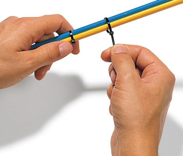 Fascette Fermacavi Autobloccanti 200x2,5mm in Nylon 100pz Nero TECHLY - immagine 5