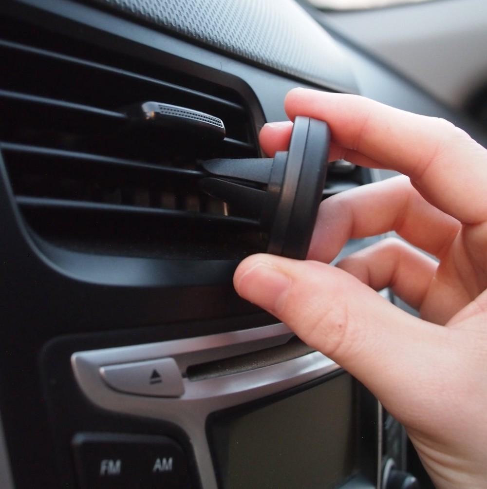 Supporto Magnetico da Auto per Smartphone e Tablet Nero TECHLY - immagine 7