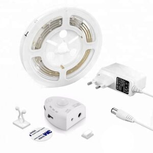 Striscia LED Sensore di Movimento e Alimentatore per il Letto 1,2m TECHLY