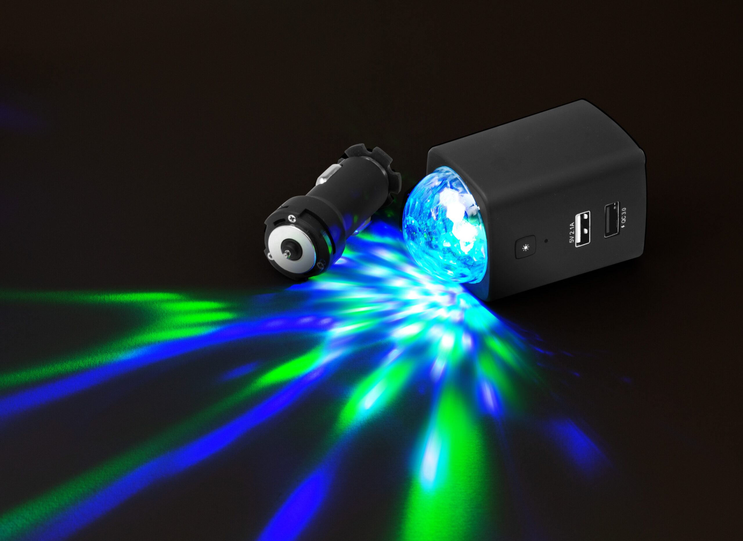 Caricatore da Auto USB-C™ con Luce Disco TX-159 TECHNAXX - immagine 5