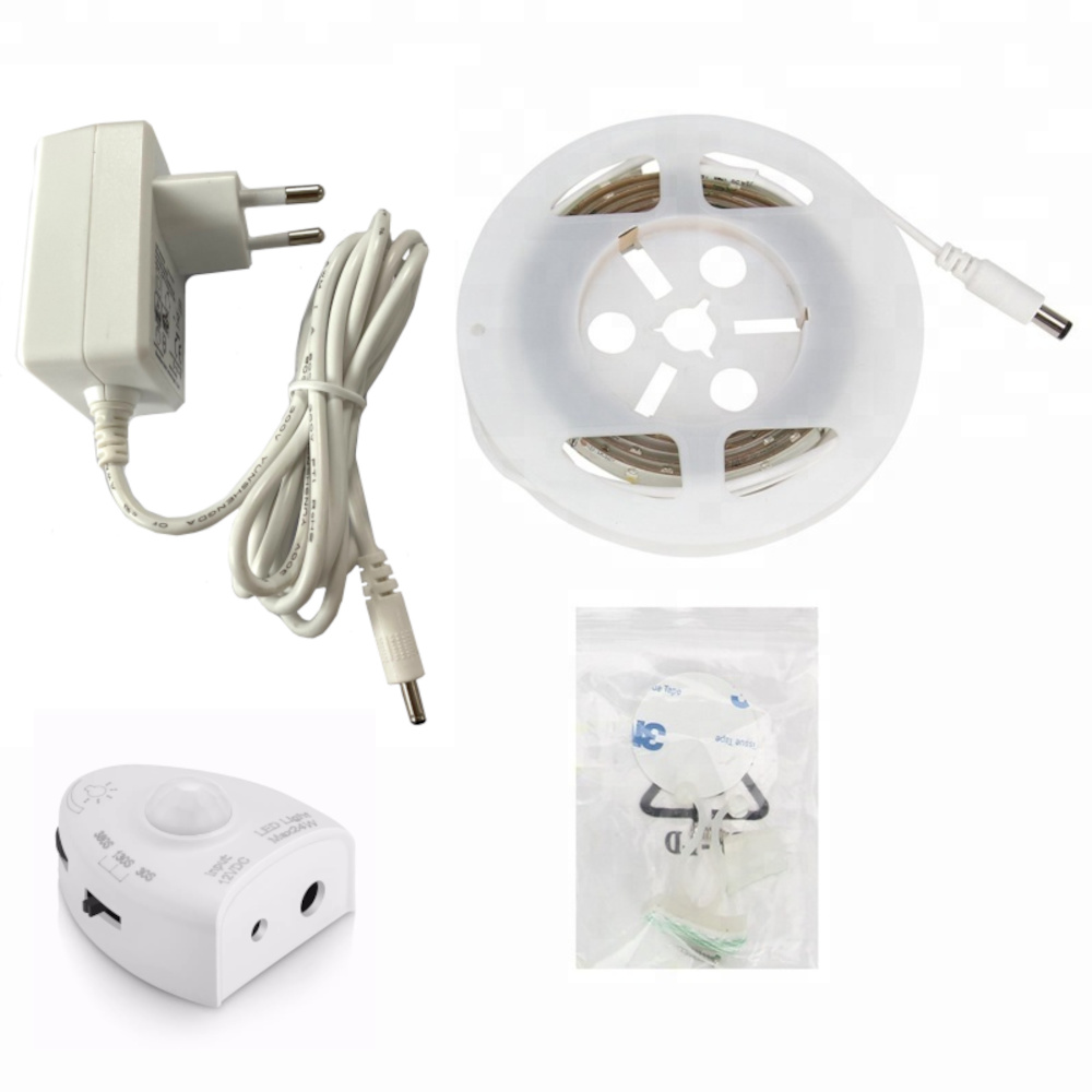 Striscia LED Sensore di Movimento e Alimentatore per il Letto 1,2m TECHLY - immagine 6