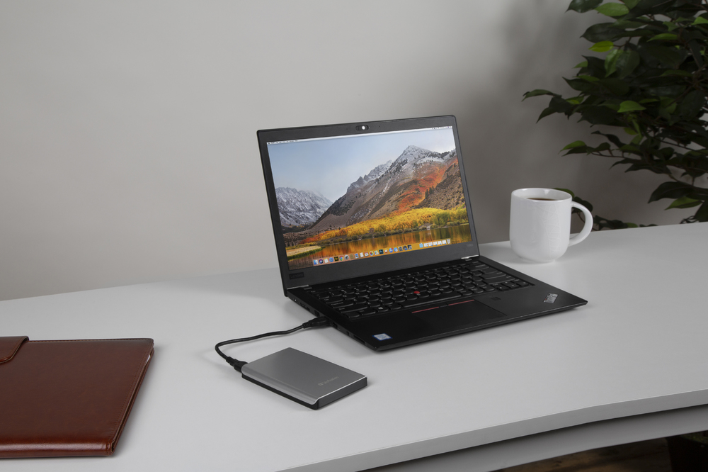 Disco rigido portatile da 2 TB Argento VERBATIM - immagine 7