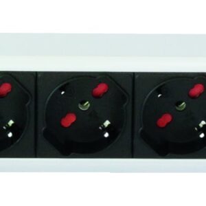 Multipresa 6 Posti da Rack 19'' con Magnetotermico Spina C20 1,5U TECHLY PROFESSIONAL