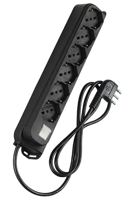 Multipresa 6 Posti Schuko con Interruttore e Cavo 1,5m Nero FME