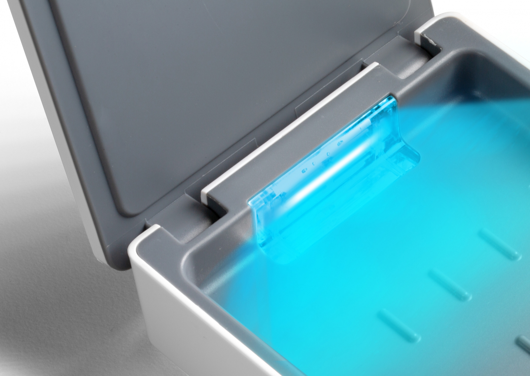 Box Disinfettante UV Anti Virus Sterilizzatore Portatile Ricarica QI TECHNAXX - immagine 9