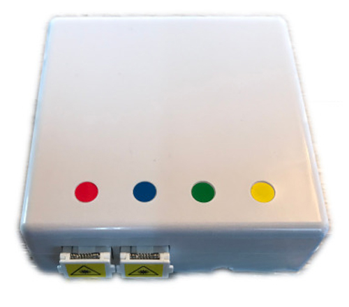 Scatola FTTH Indoor IP20 4 x SC o LC Duplex 80x80 con Passacavo Versione a Crimpare OEM