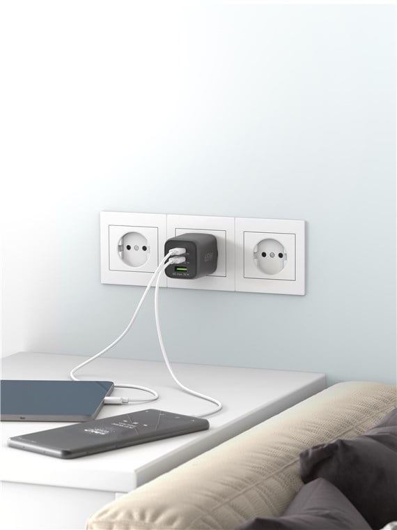 Nano Caricatore Alimentatore GaN 2xUSB-C™ (PD) + USB-A (QC) da Muro 65W Nero GOOBAY - immagine 10