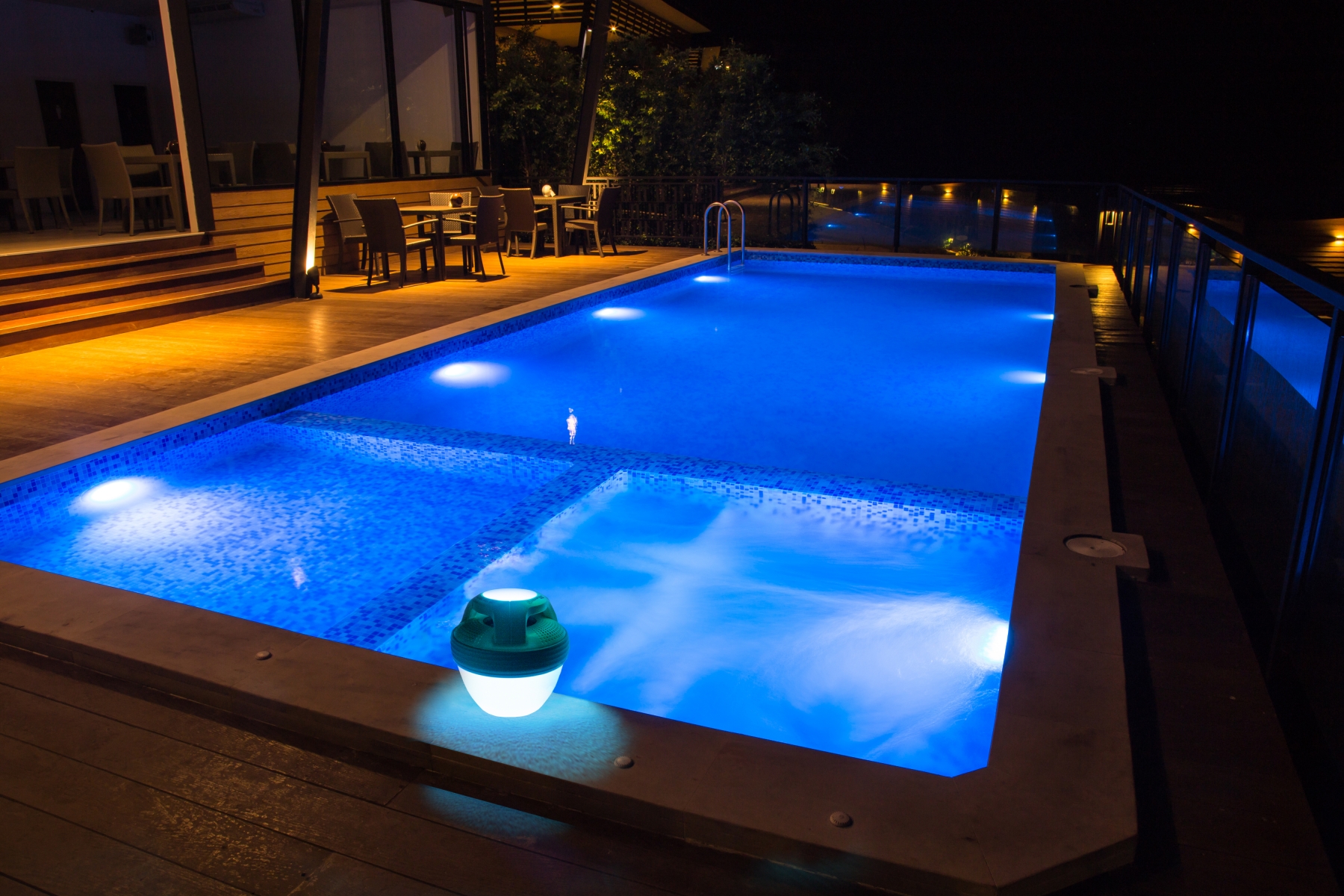 Altoparlante Bluetooth Impermeabile Galleggiante con Vivavoce e LED Colorati, BT-X60 MUSICMAN - immagine 9
