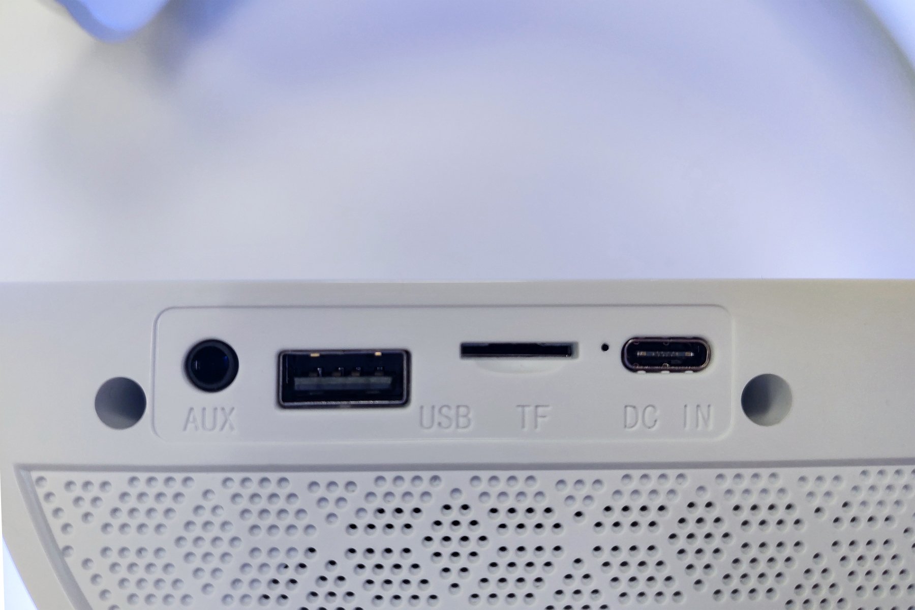 Altoparlante Bluetooth v5.3 con Luce LED e Ricarica Wireless, TX-264 TECHNAXX - immagine 10