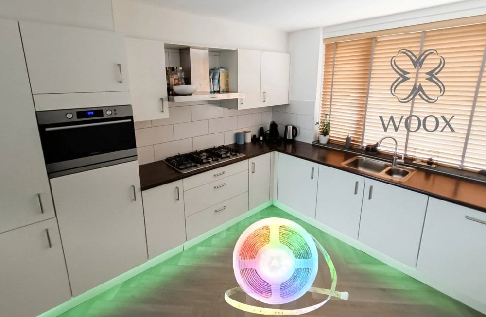 Kit Striscia LED Intelligente 5m con Funzione Musicale e Controllo Vocale Alexa, R5149 WOOX - immagine 3