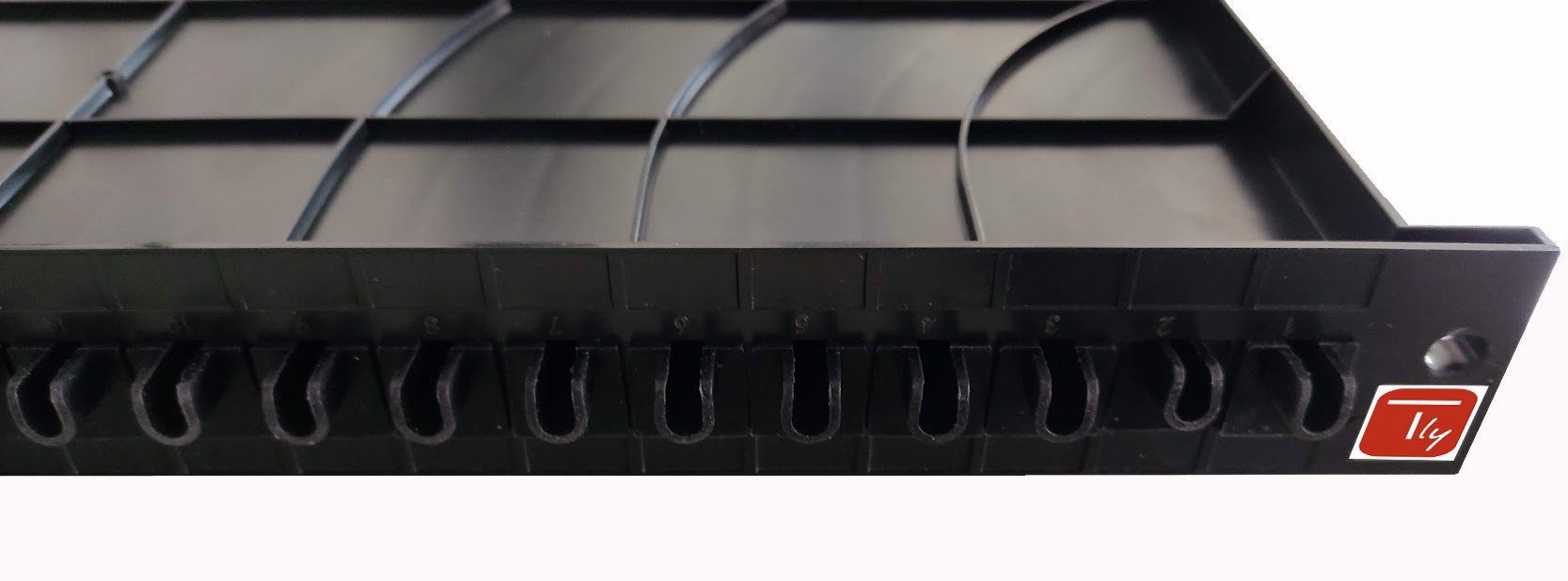 Mensola Gestione Cavi su Rack 19'' 24 Porte P.600 mm TECHLY PROFESSIONAL - immagine 4