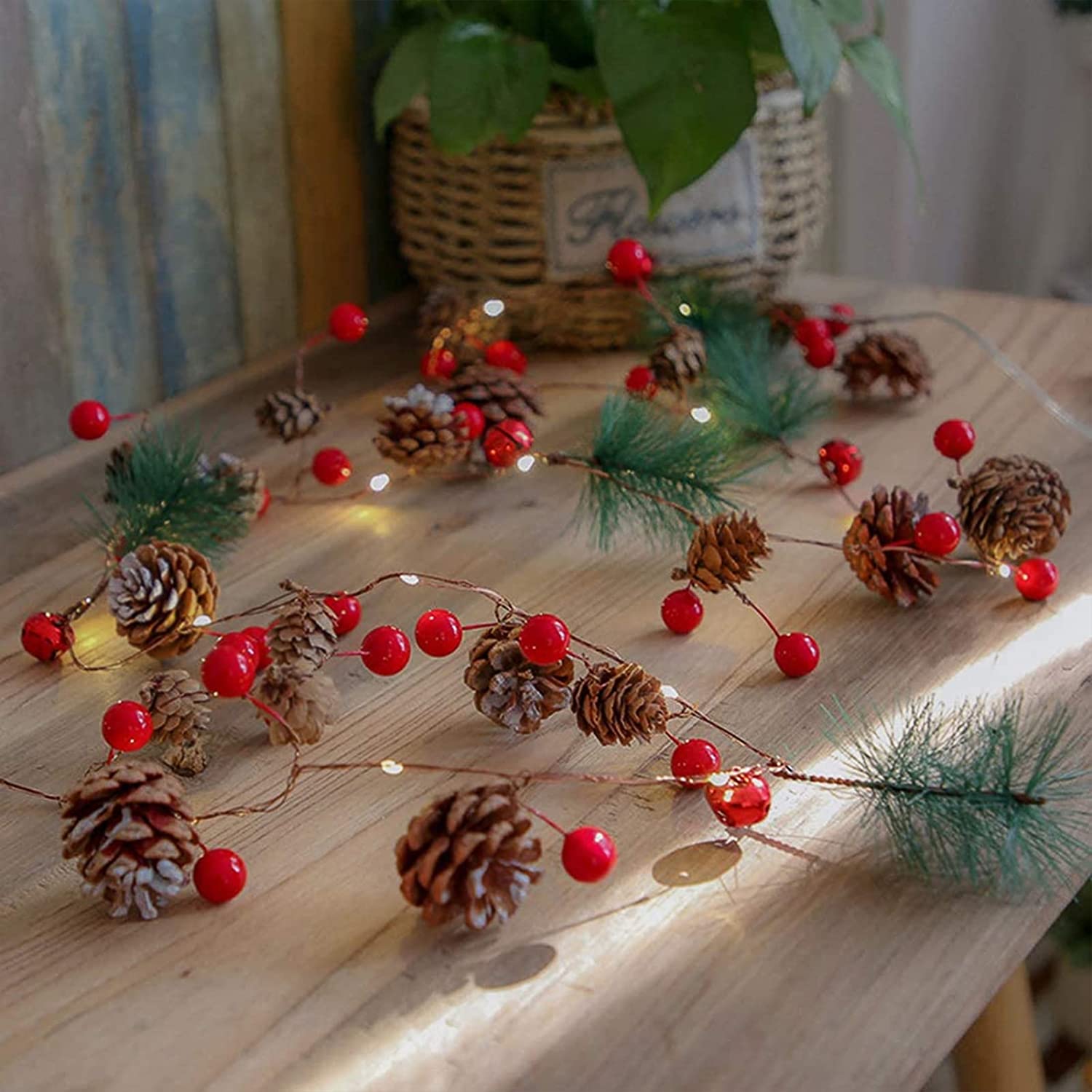 20 Luci LED in Filo d'argento Pigne e Bacche Rosse GOOBAY - immagine 8