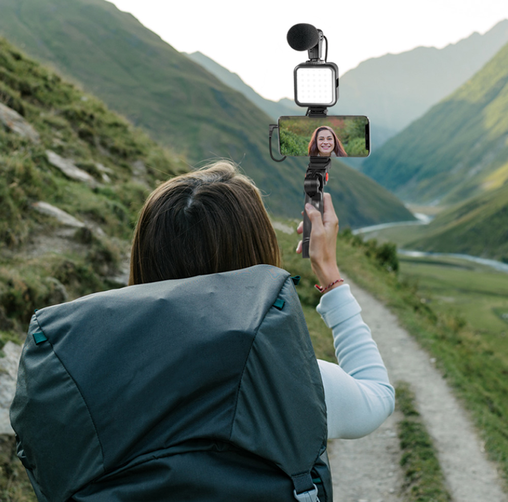 Kit Vlogger Treppiede per Smartphone 4,7''–7'' con Luce LED e Microfono Direzionale LOGILINK - immagine 7
