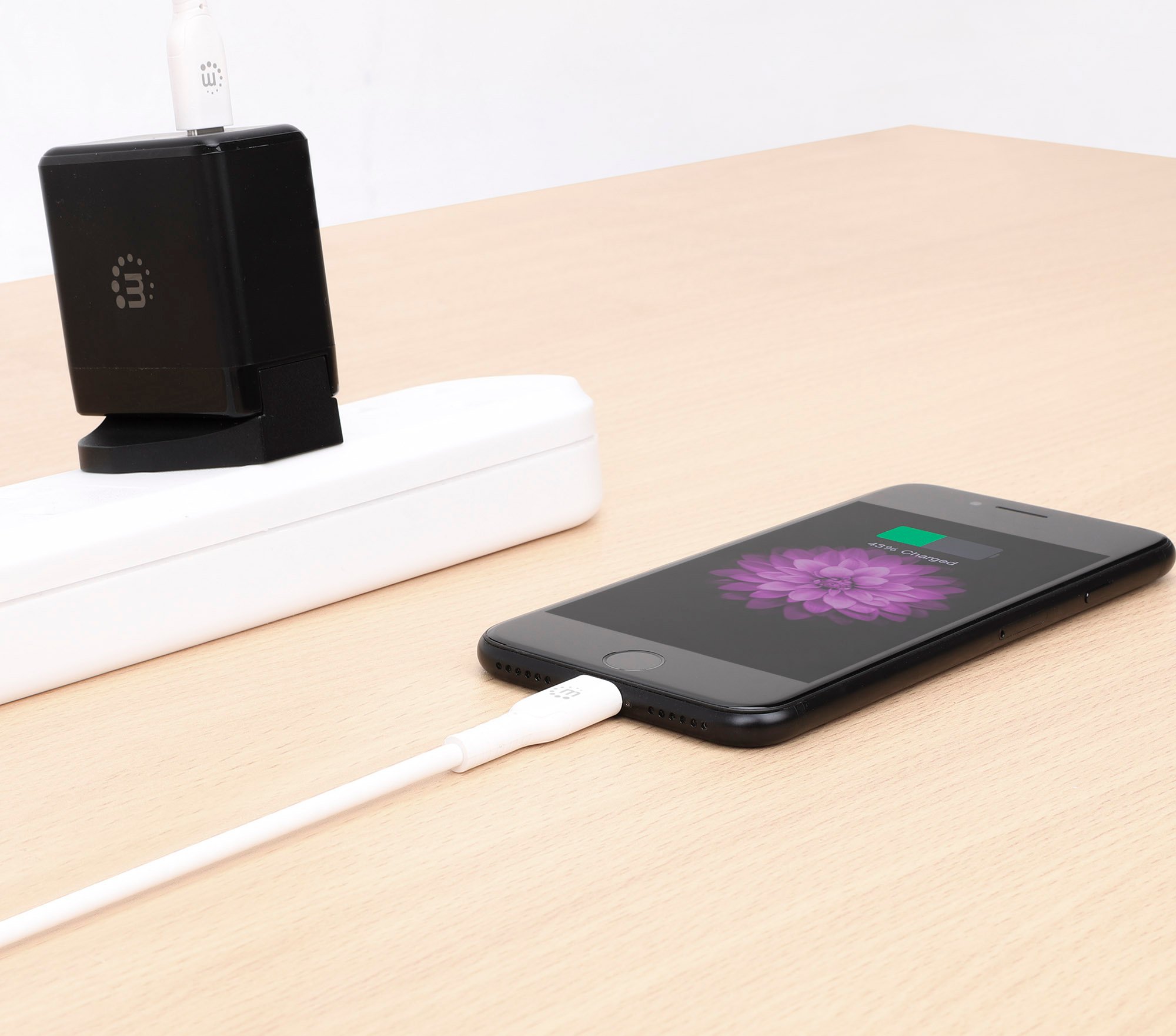 Cavo di Ricarica e Sincronizzazione USB-C™ a Lightning® 2m Bianco MANHATTAN - immagine 8