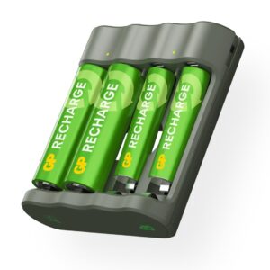 Caricabatterie per AA e AAA con 2 Batterie AA e 2 Batterie AAA Incluse GP BATTERIES
